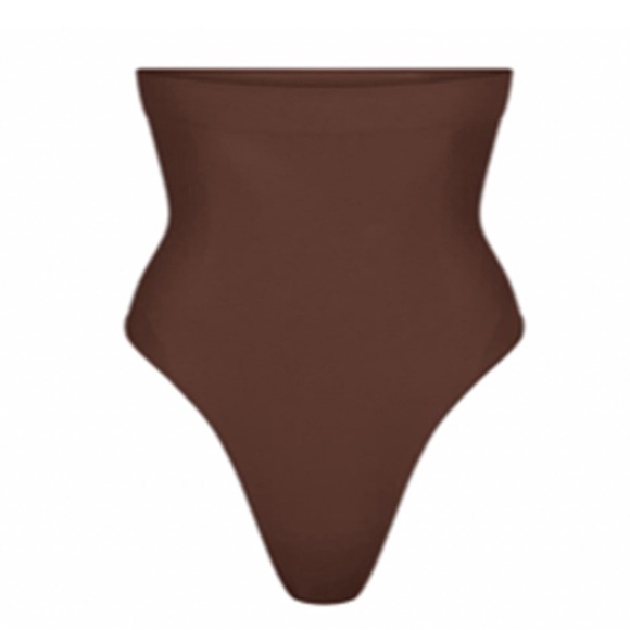 Skims Seamless Sculpt High Waist Thong Size 4X/5X in Color Cocoa - Picture 1 of 7